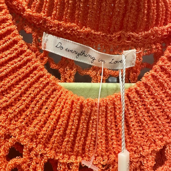 Do Everything in Love Orange Ribbed Cropped  Crocheted Tank Top. 🍊 - Picture 4 of 4